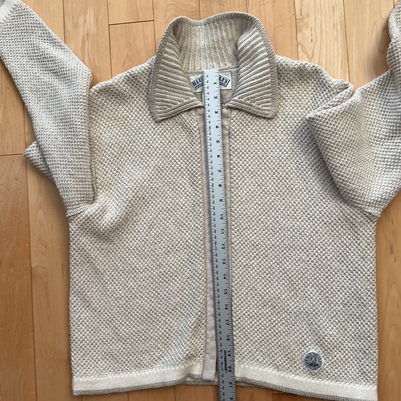 Blue Willi’s DENMARK linen and cotton cardigan in EUC - Picture 8 of 11